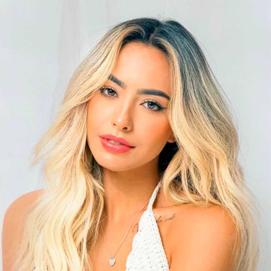 Mariana Tollendal