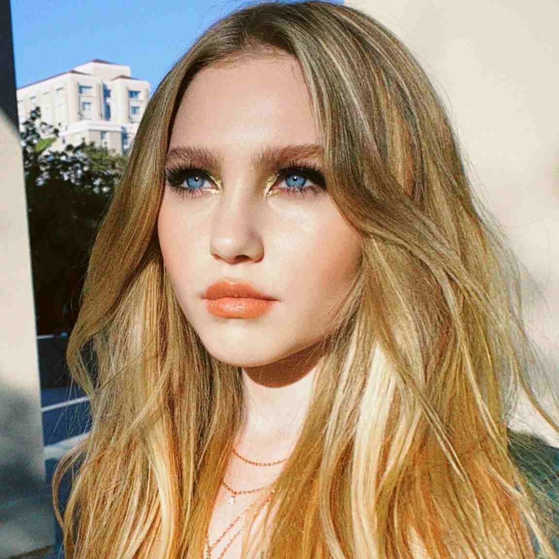 Ella Anderson