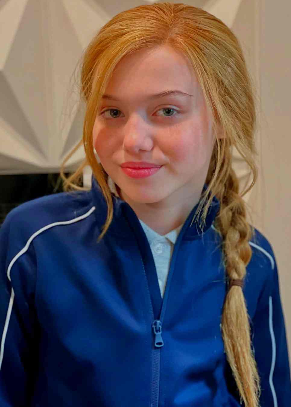 Violet McGraw