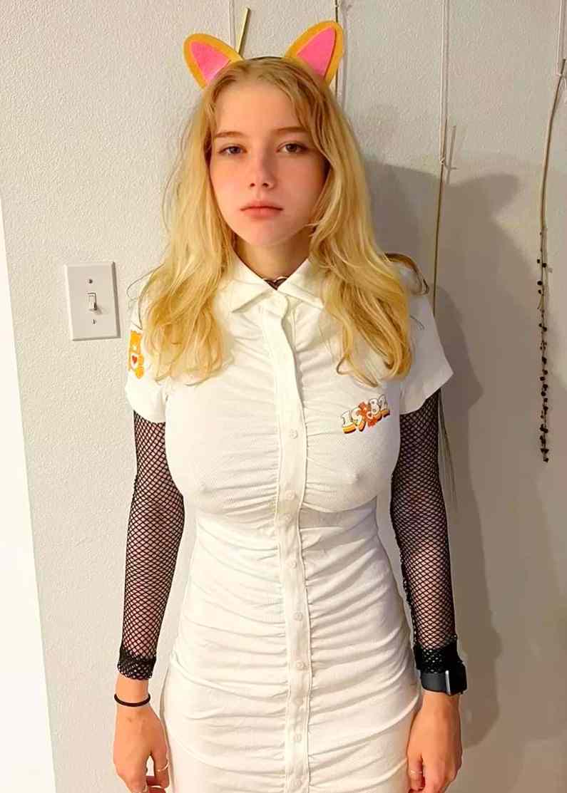 Zoe Moore